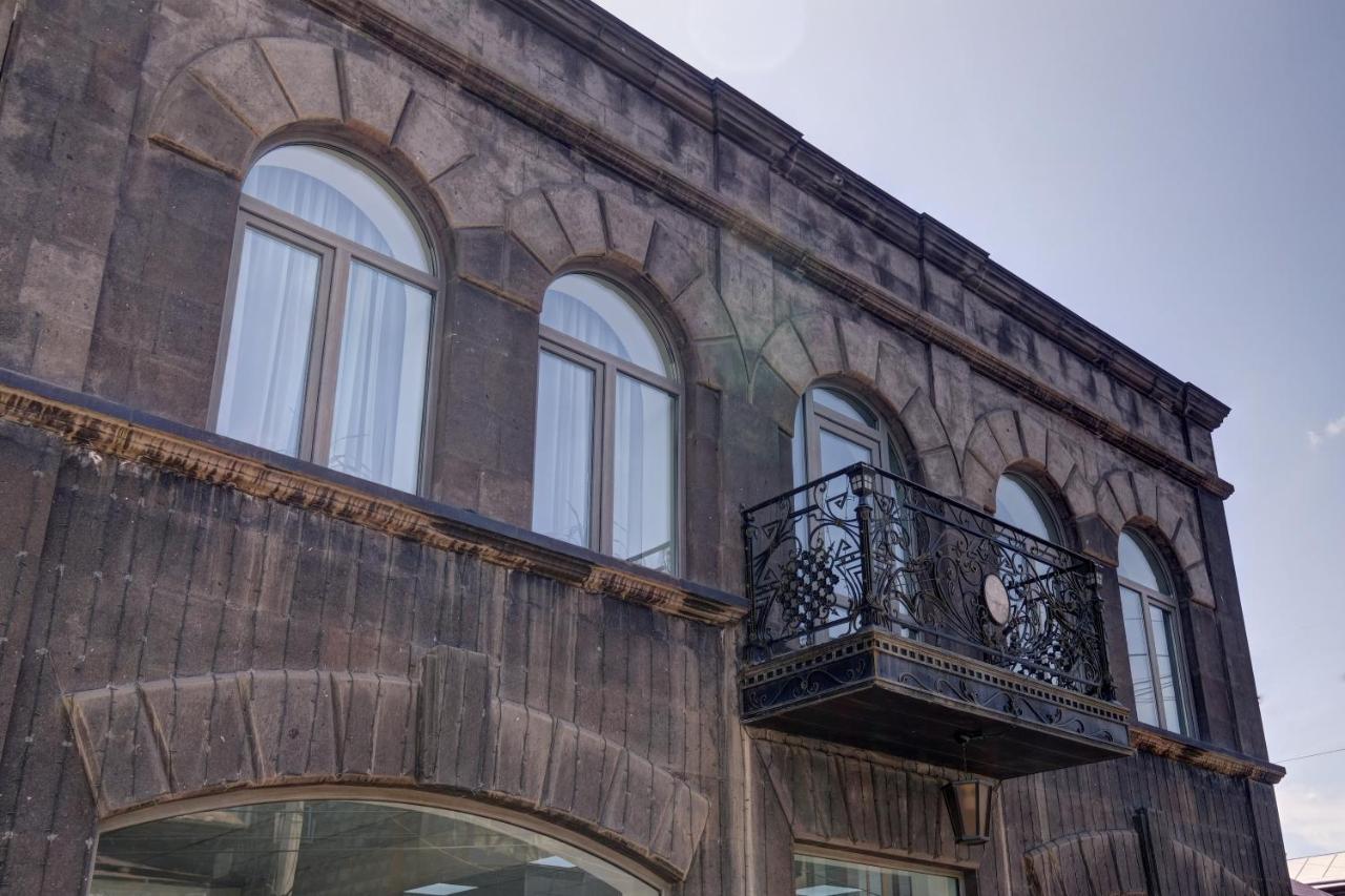 Hotel Sesil Gyumri Exterior foto